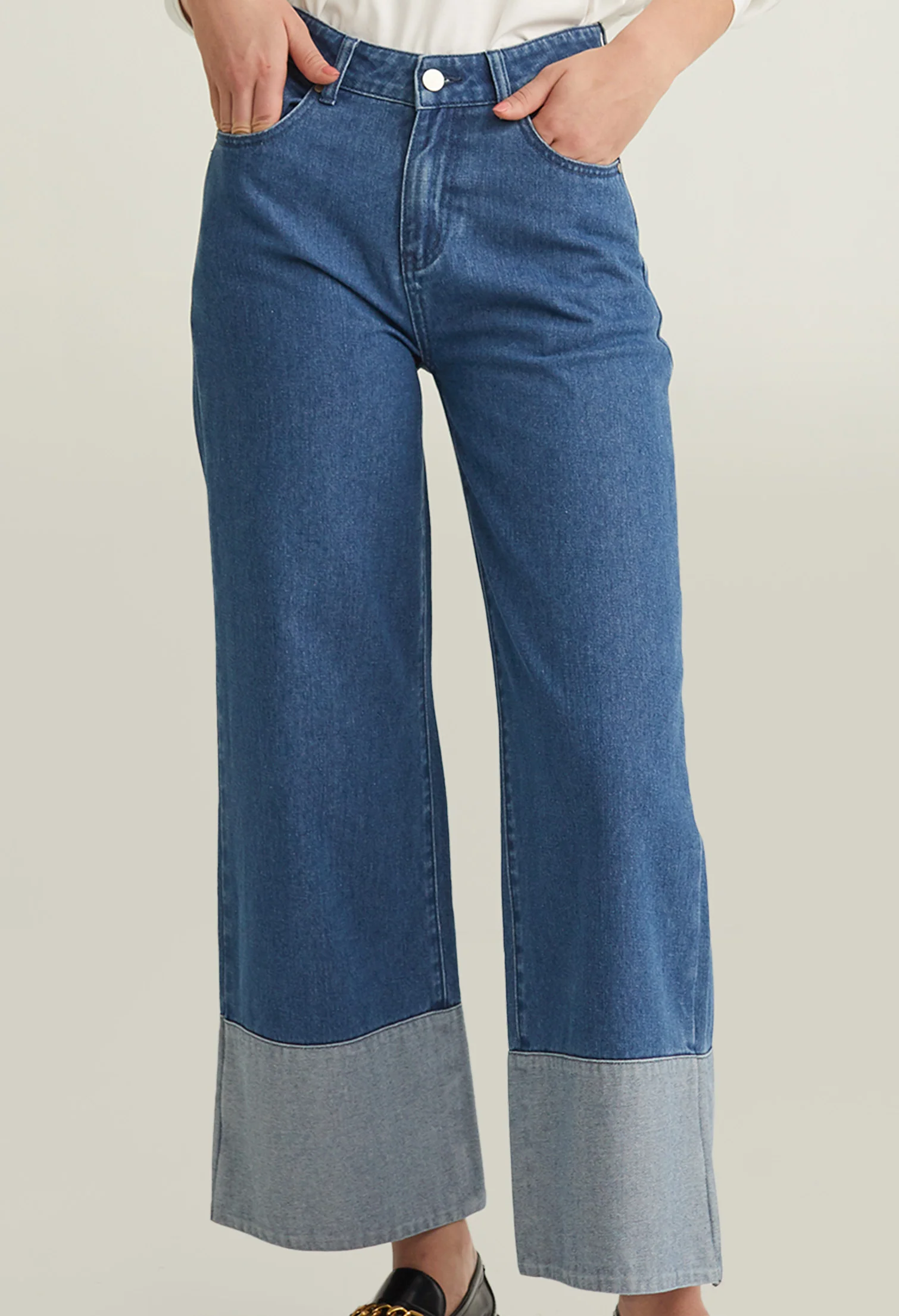Casual Loose Fit Cuff Jeans