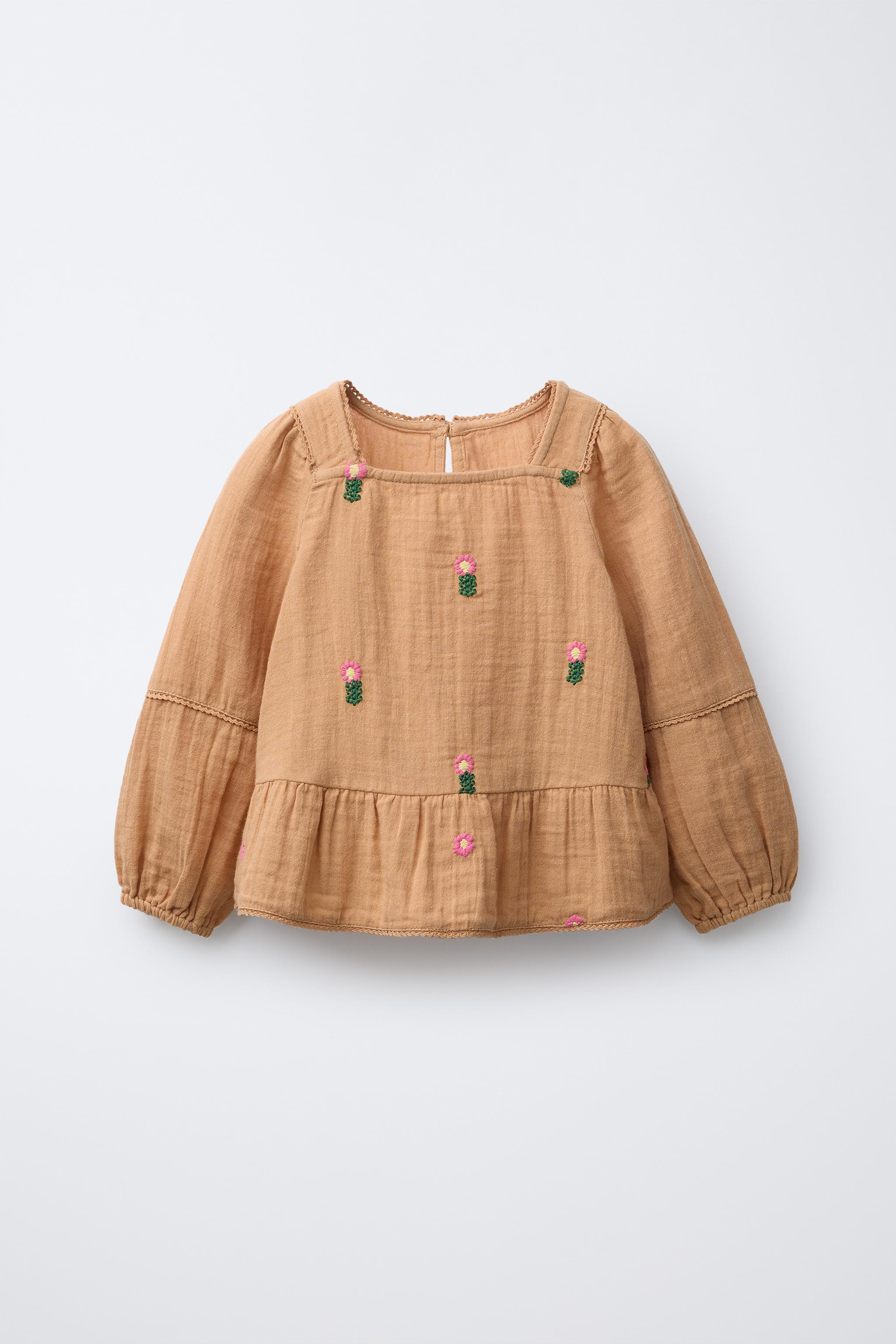 EMBROIDERED FLORAL TEXTURED BLOUSE