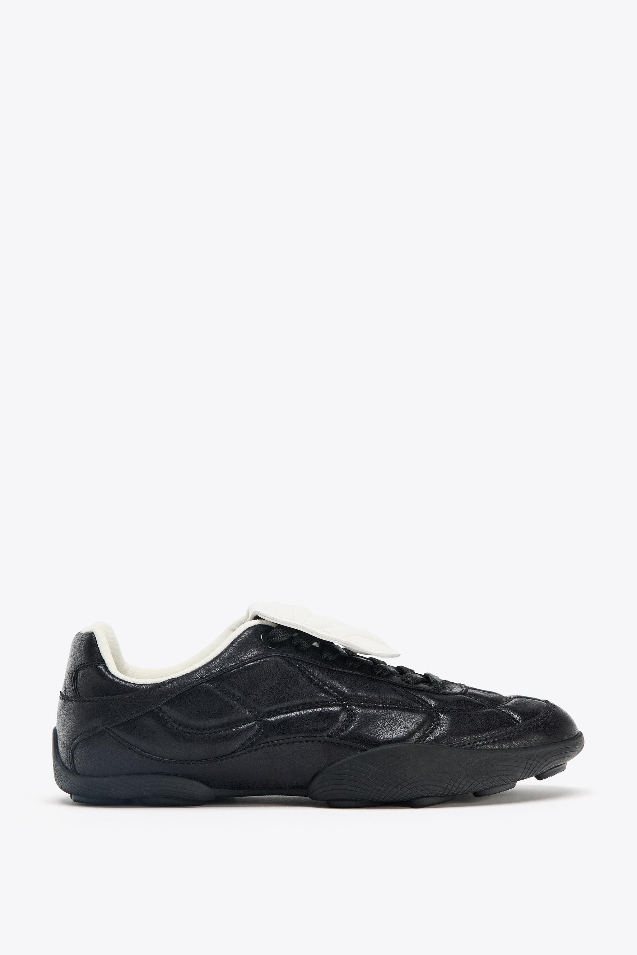 RUNNING SNEAKERS