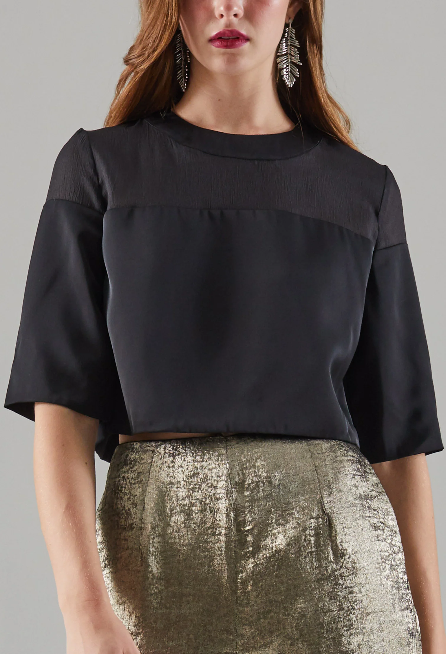Classic Round Neck Crop Top