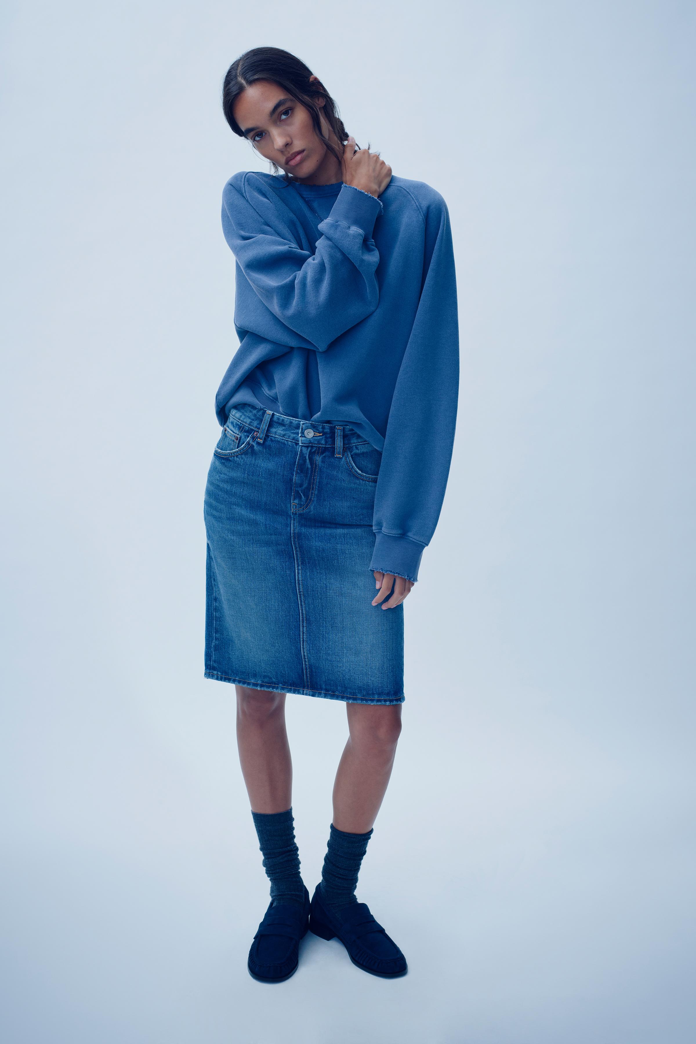 WASHED EFFECT SWEATSHIRT