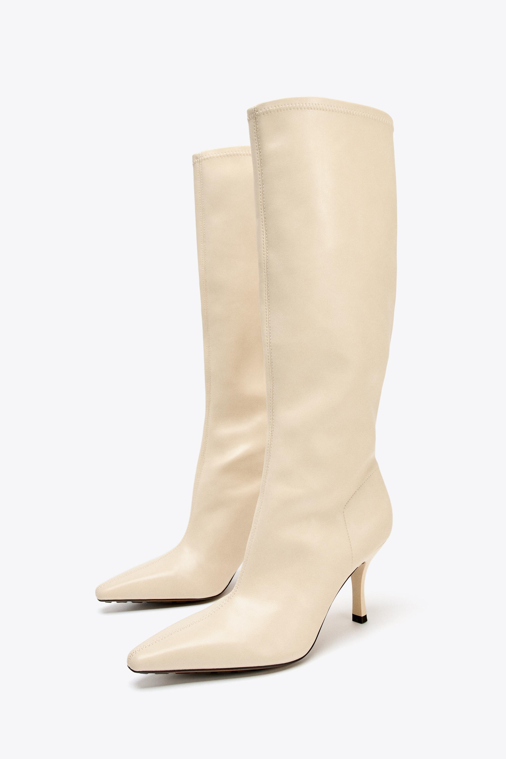 HEELED BOOTS