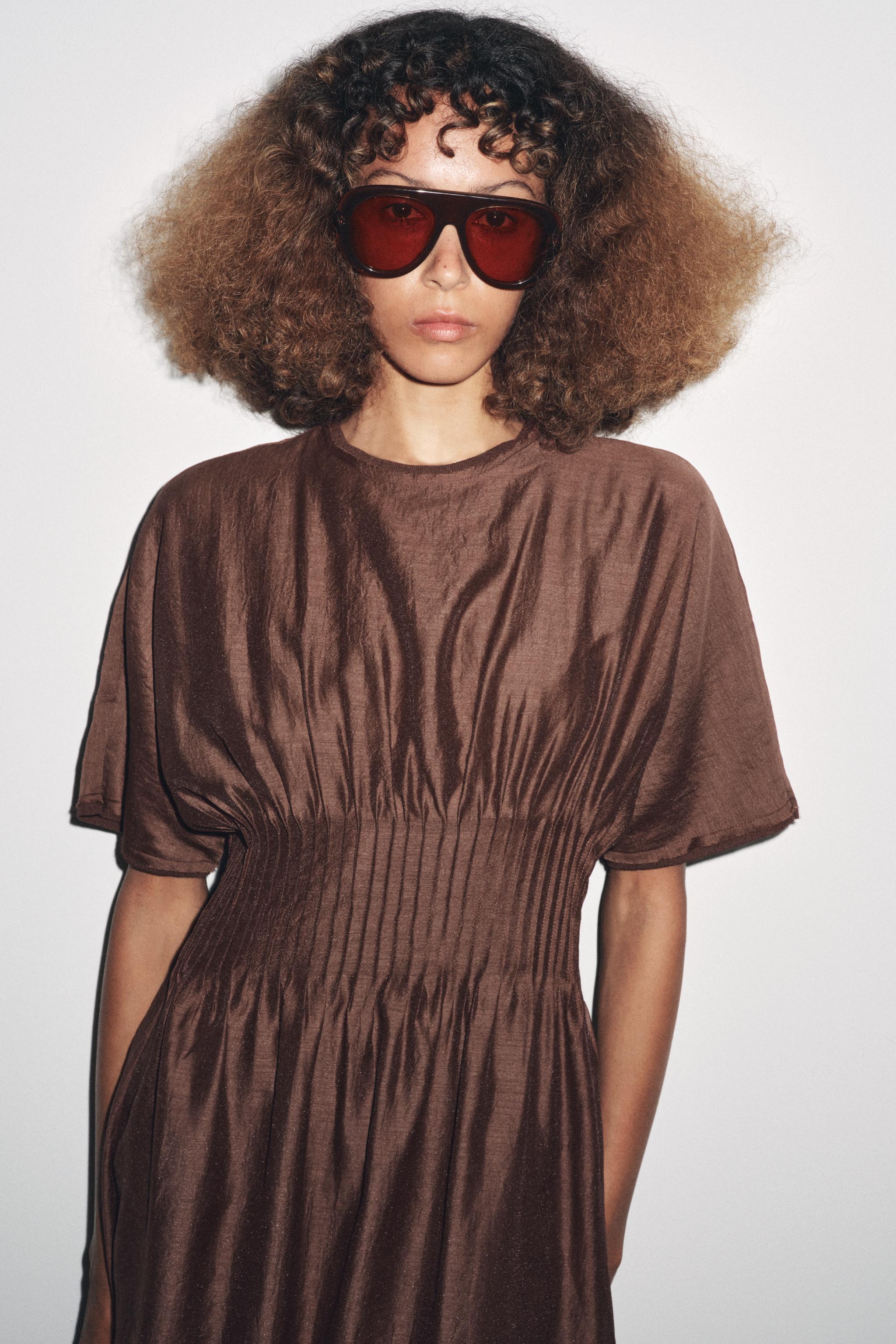 PLEATED WAIST MIXED KNIT DRESS