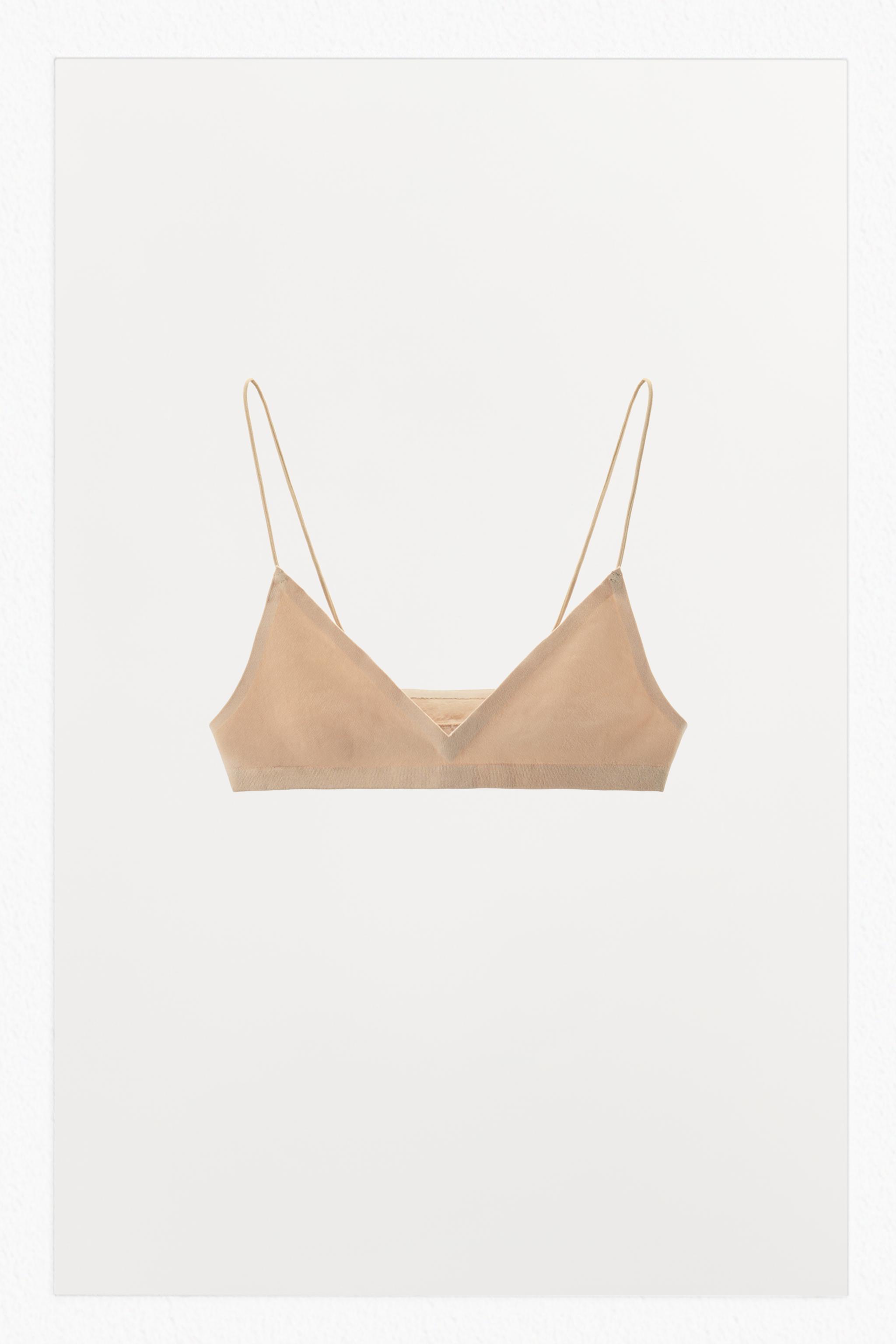 SEAMLESS STRAPPY BRA