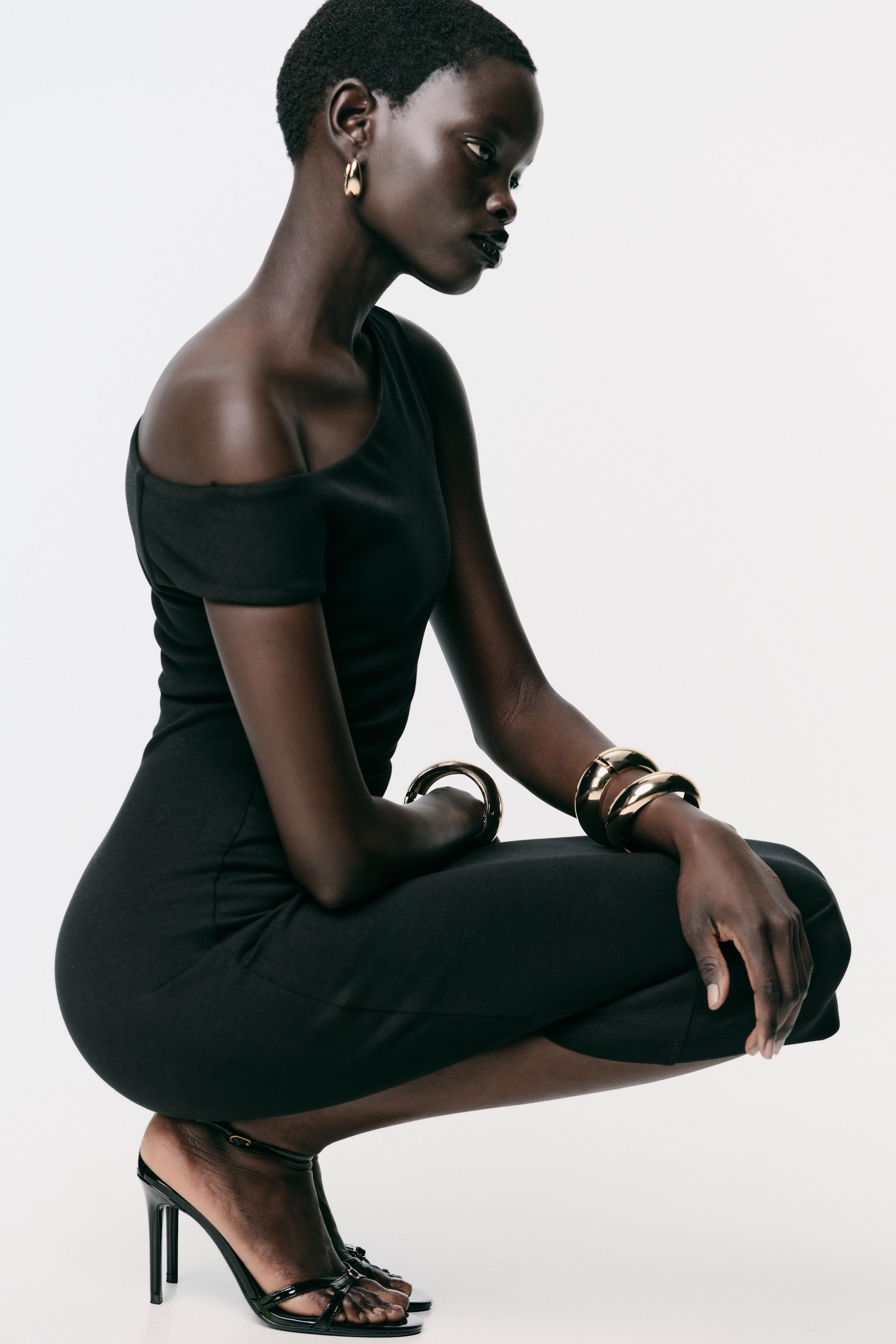 RUCHED MIDI DRESS