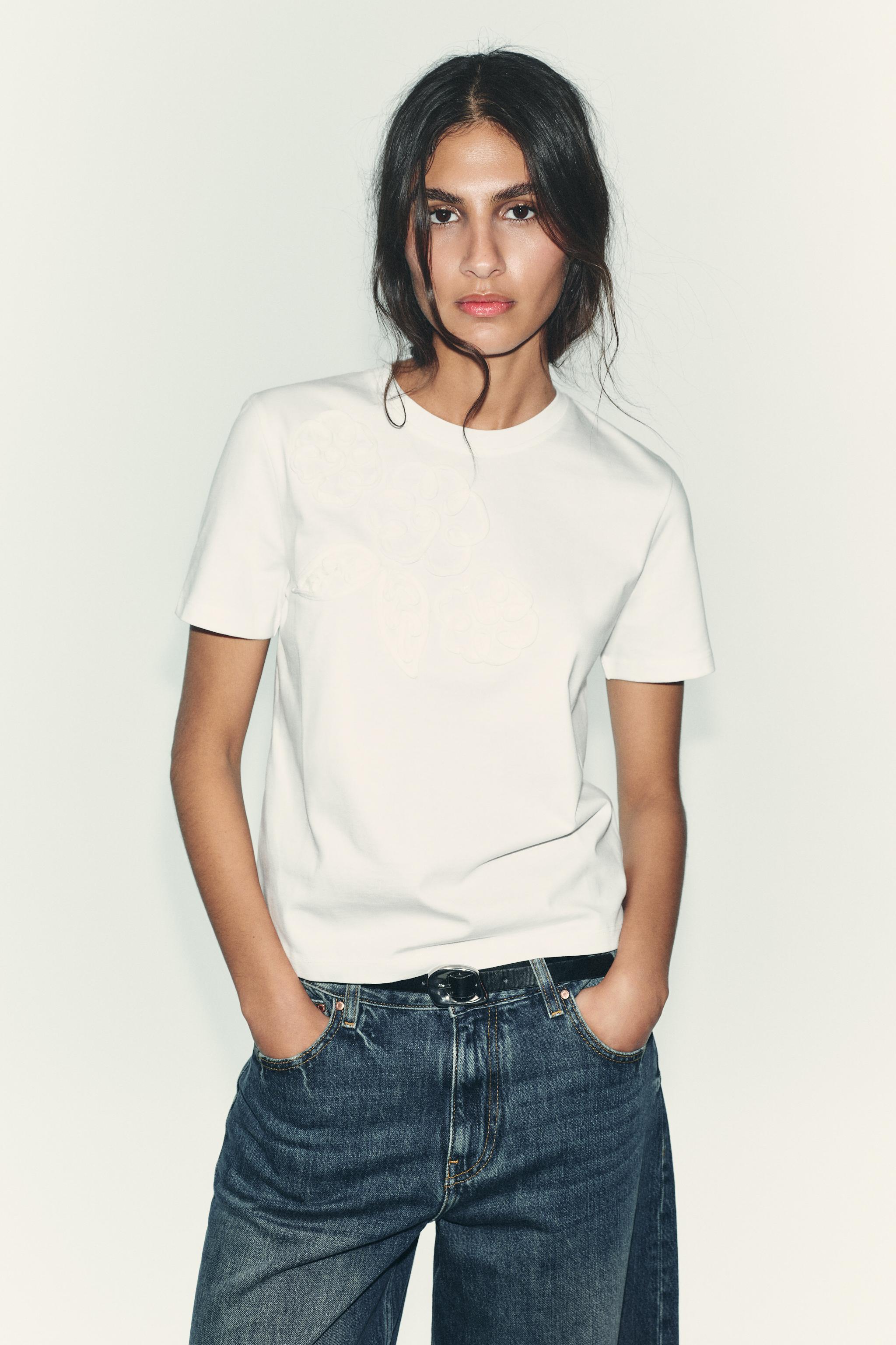FLORAL T-SHIRT