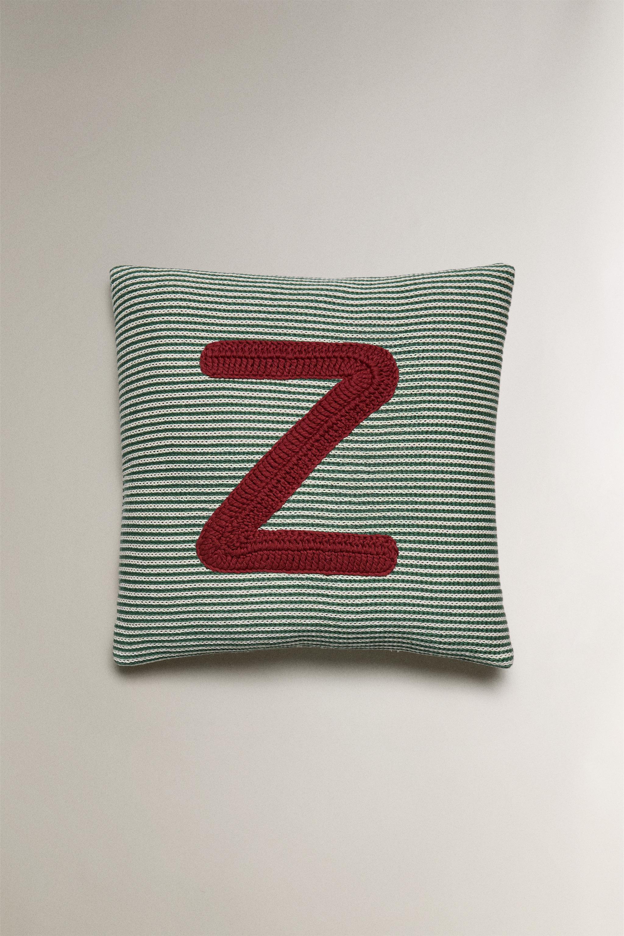 CHILDREN'S EMBROIDERED LETTER Z THROW PILLOW