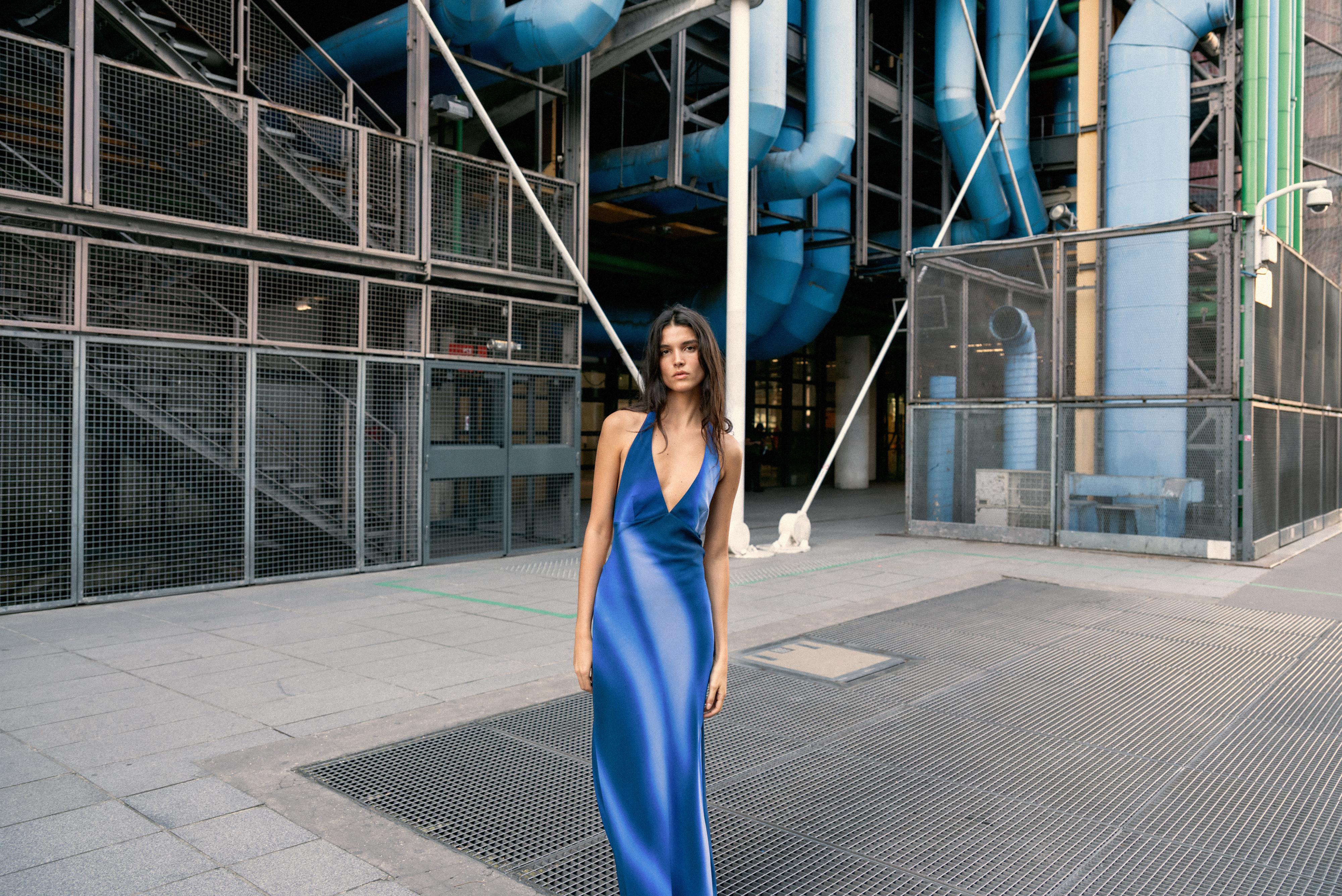 PRINTED HALTER LONG DRESS