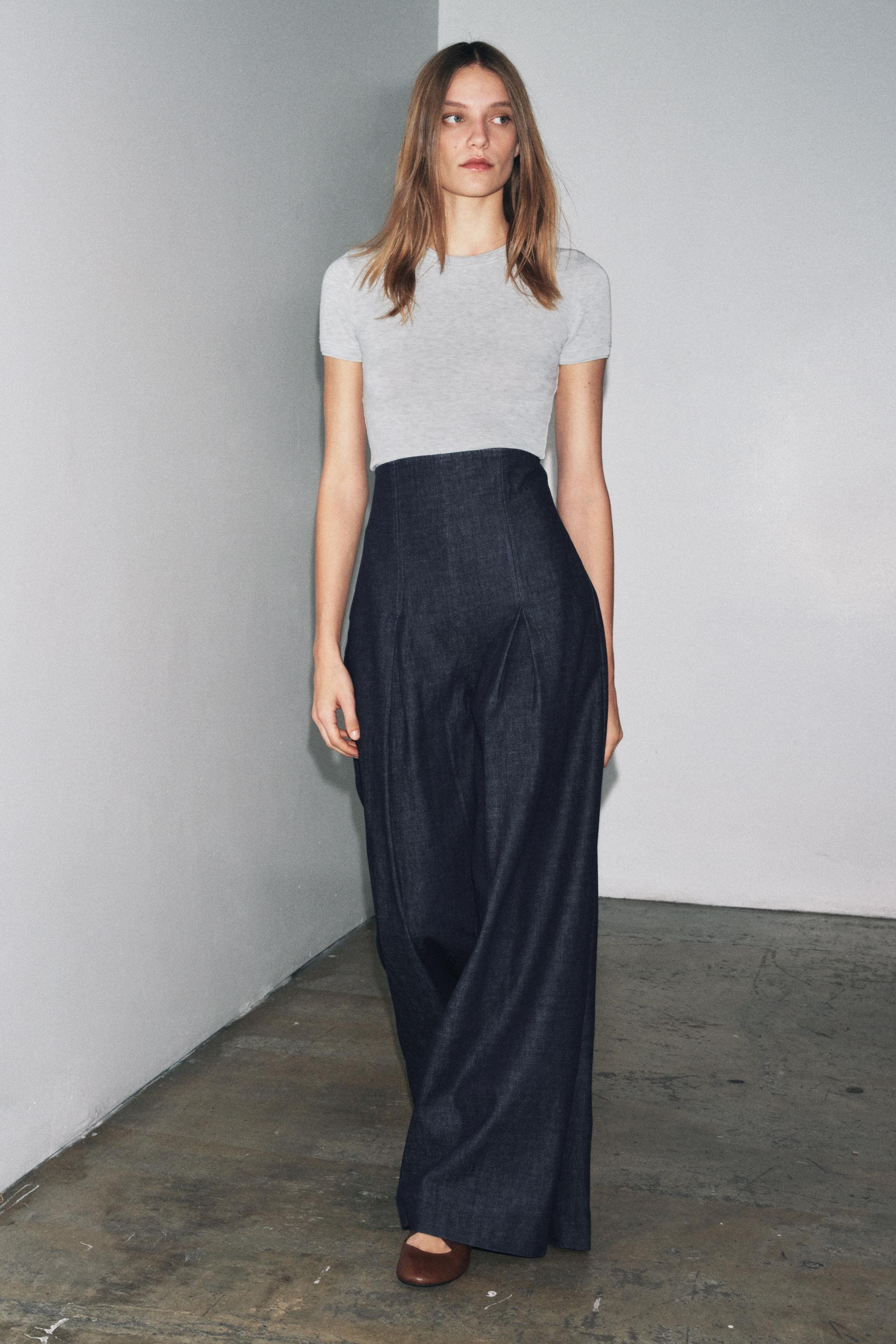 SOFT SHORT SLEEVE T-SHIRT