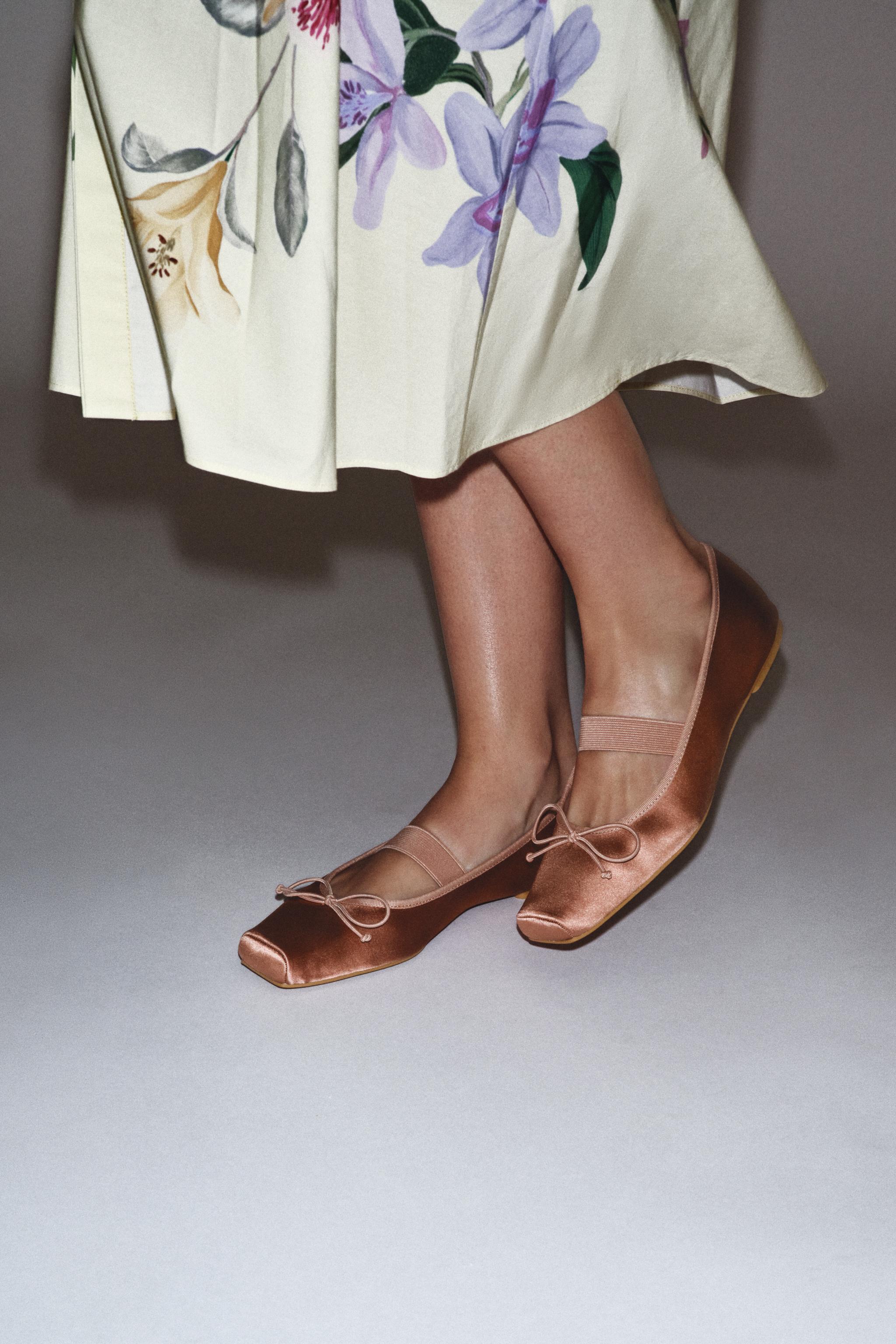 SATIN BOW BALLET FLATS