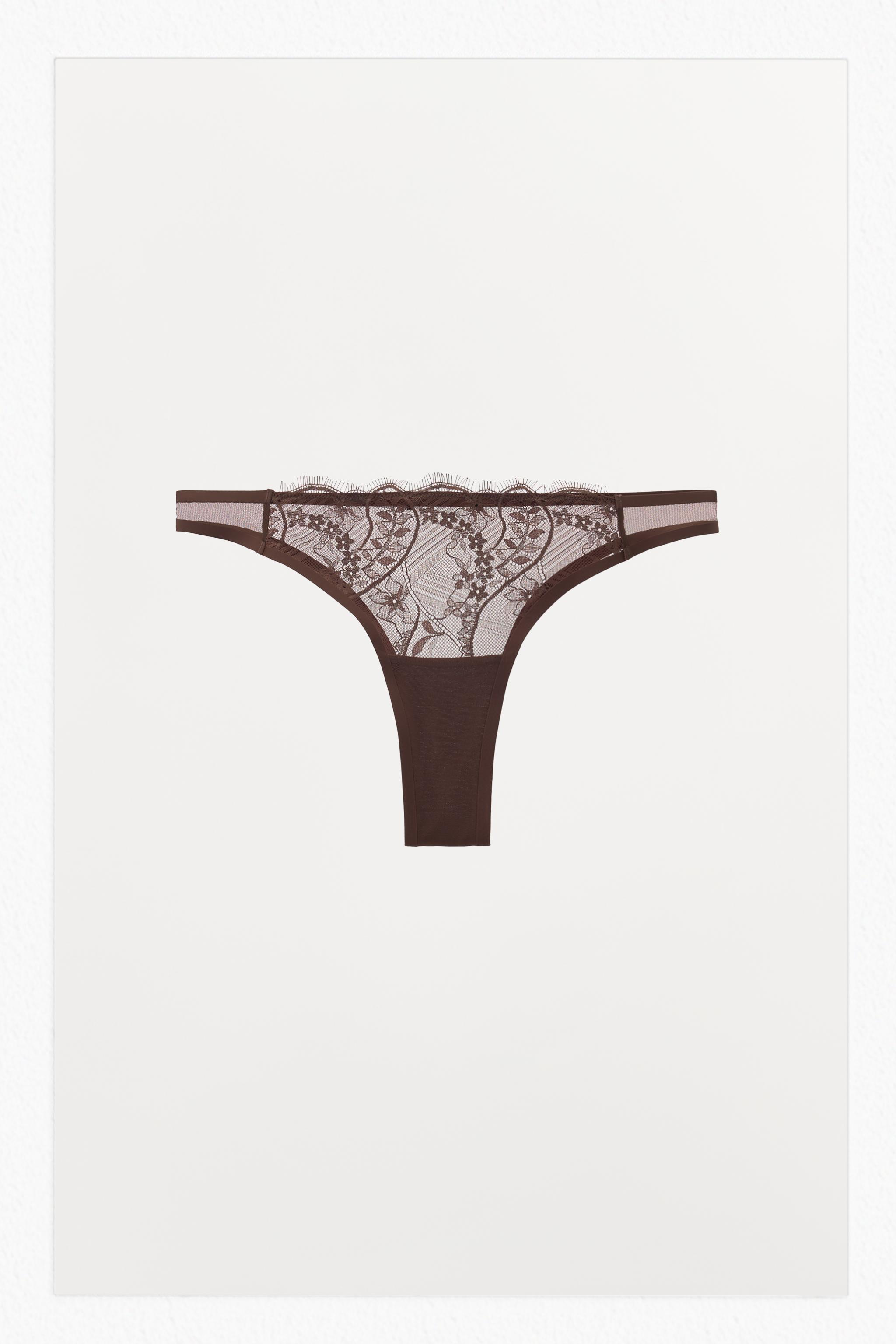FLORAL EMBROIDERED LACE PANTIES