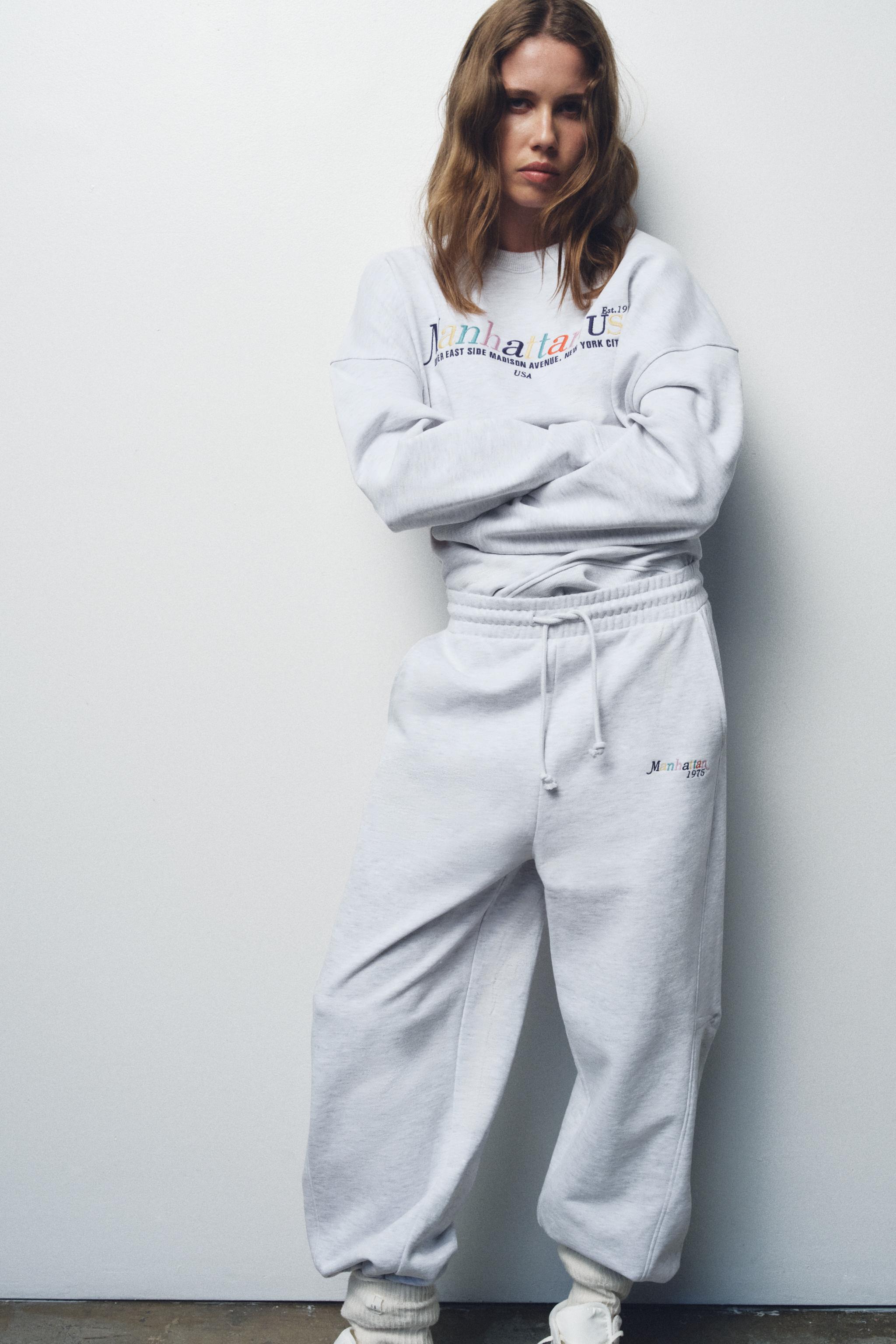 VARSITY SWEATSHIRT