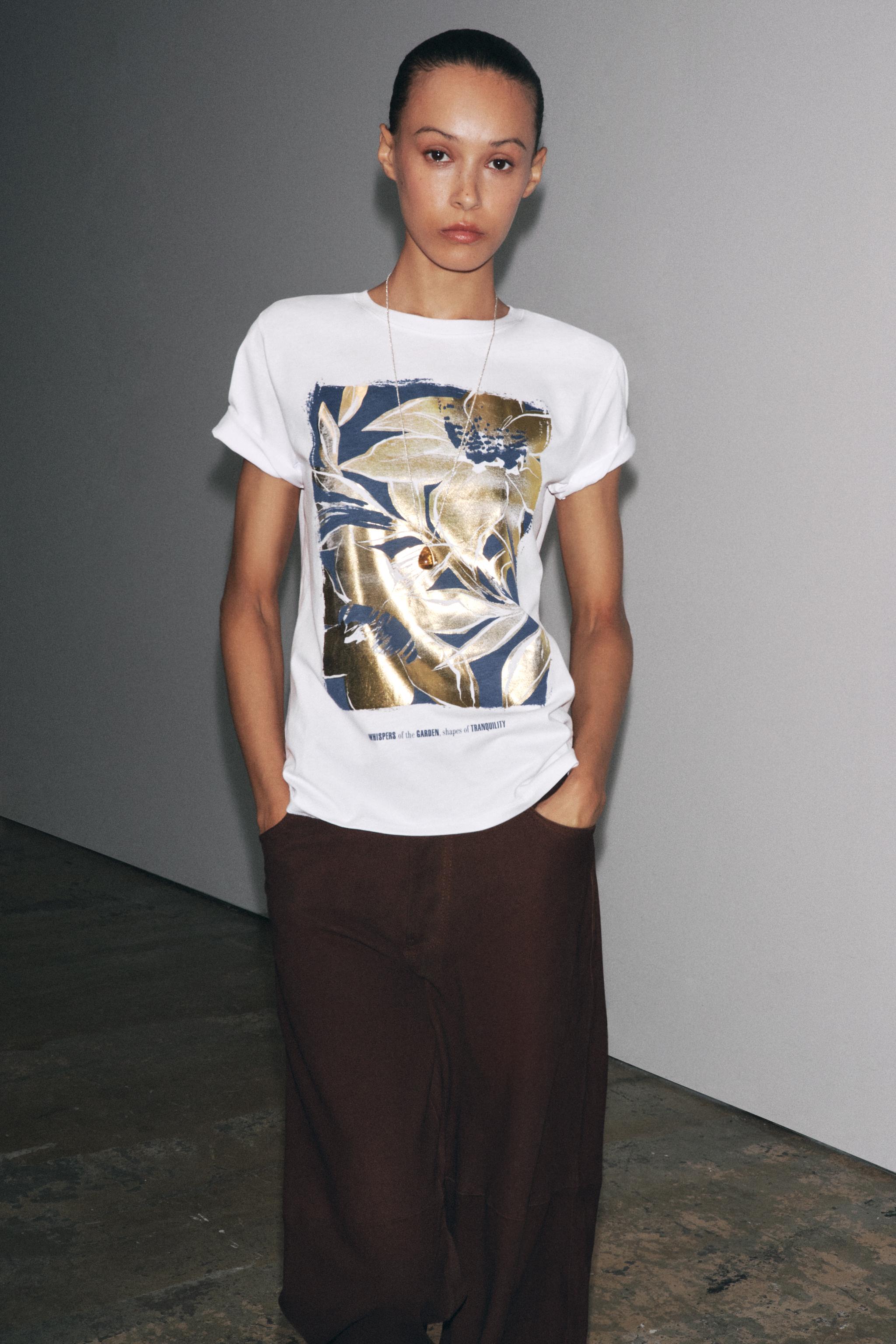 METALLIC PRINT T-SHIRT