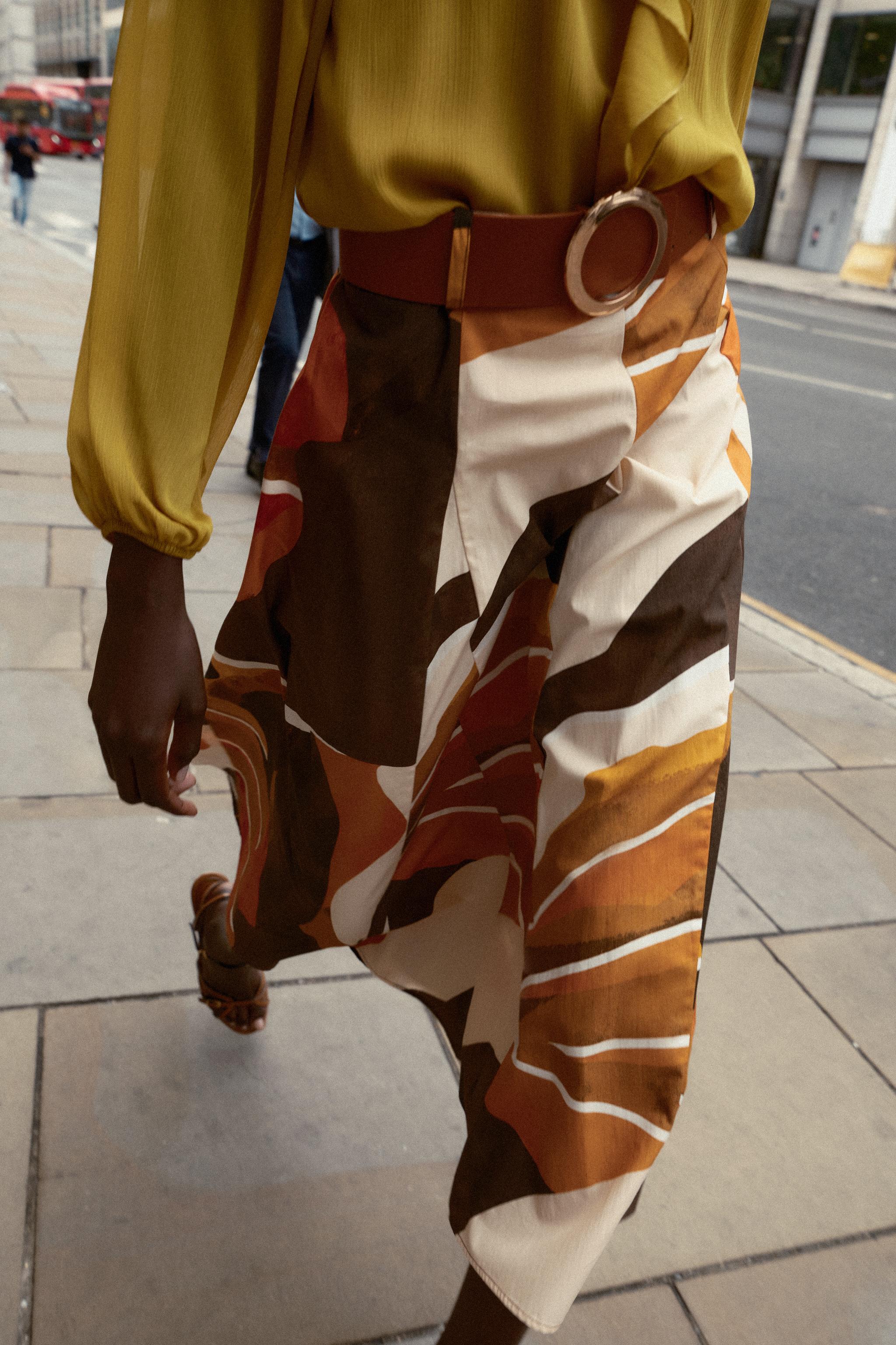 PRINTED POPLIN BELTED SKIRT