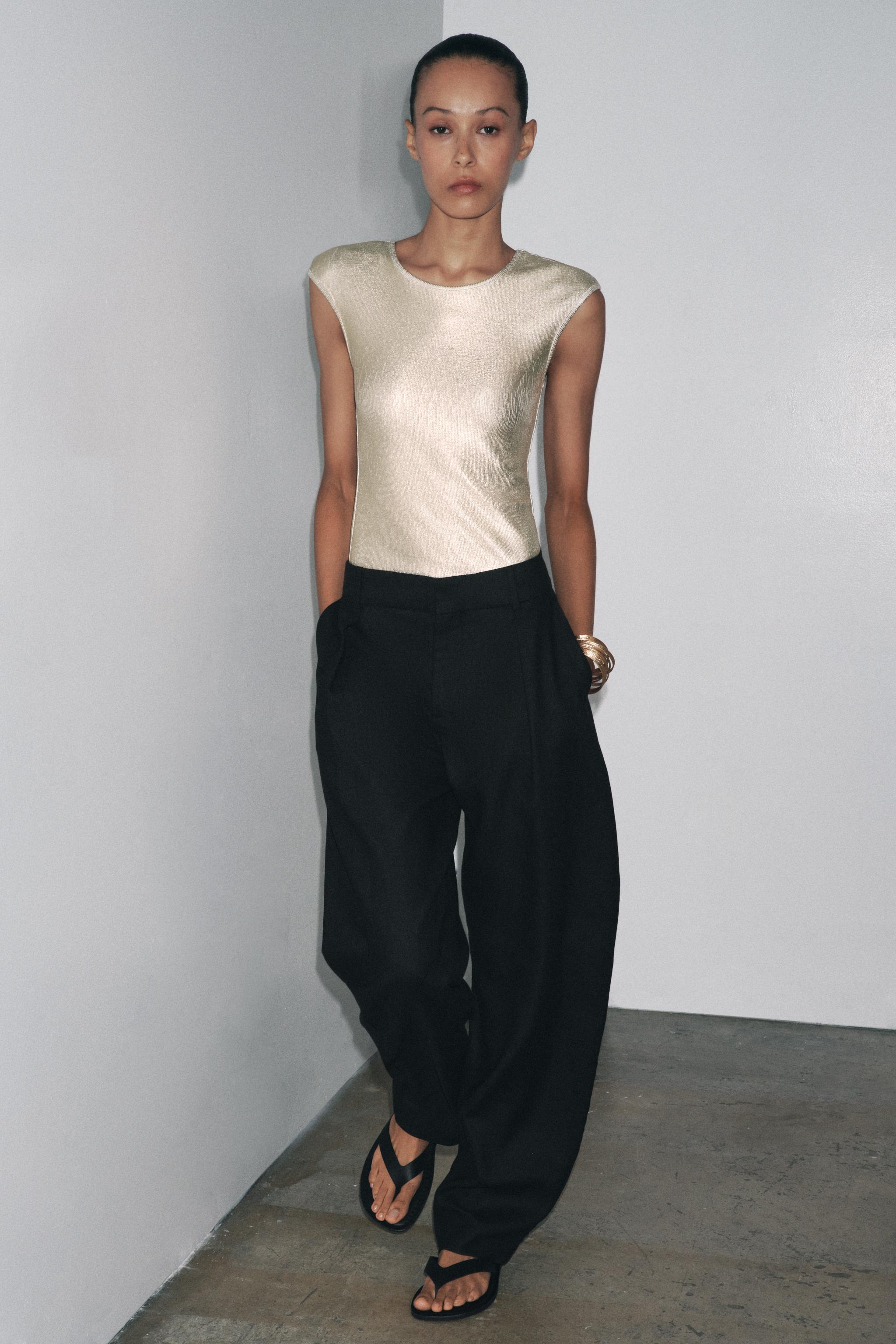 METALLIC T-SHIRT