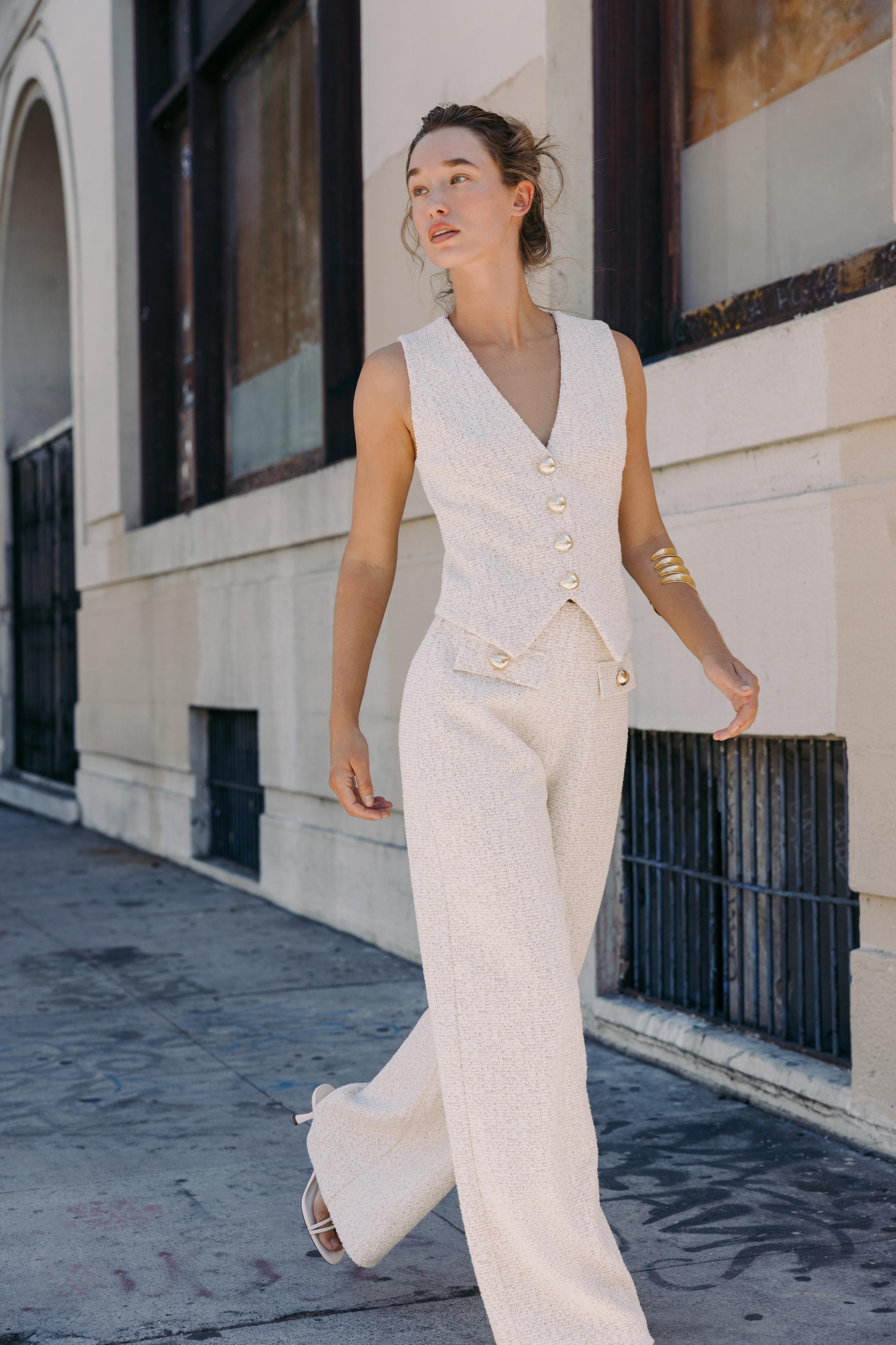 TEXTURED PANTS